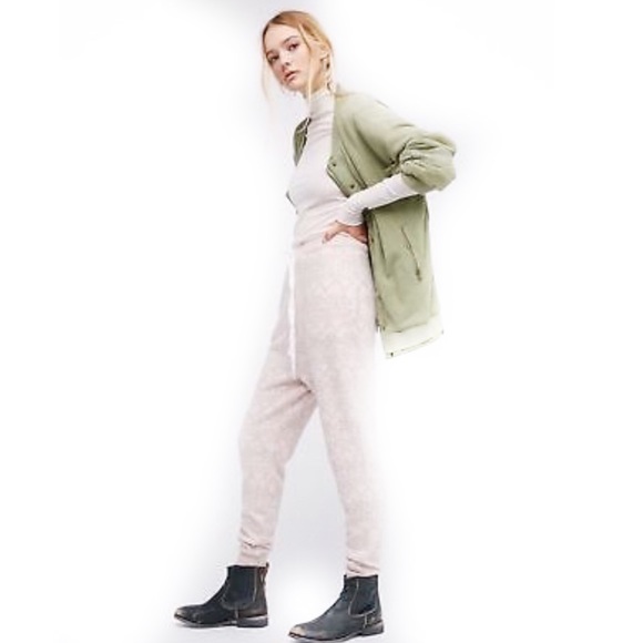 Free People Hi Rise Mix it Up Sweater Pant Joggers - Picture 2 of 16